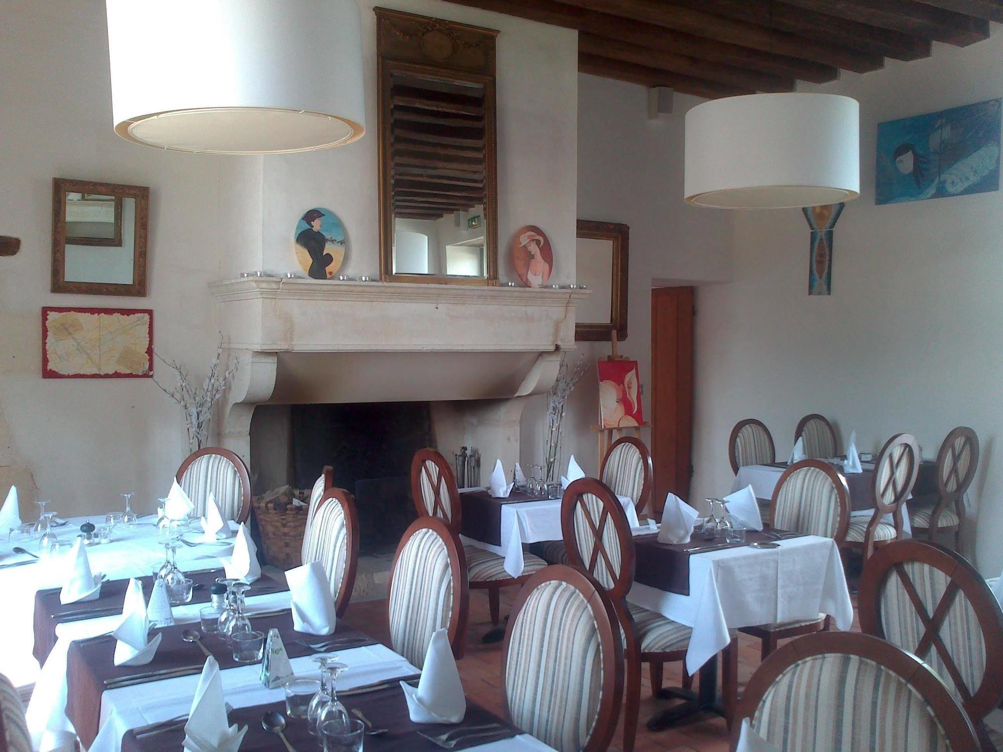 Domaine Du Normandoux, The Originals Relais Hotel Terce Bagian luar foto
