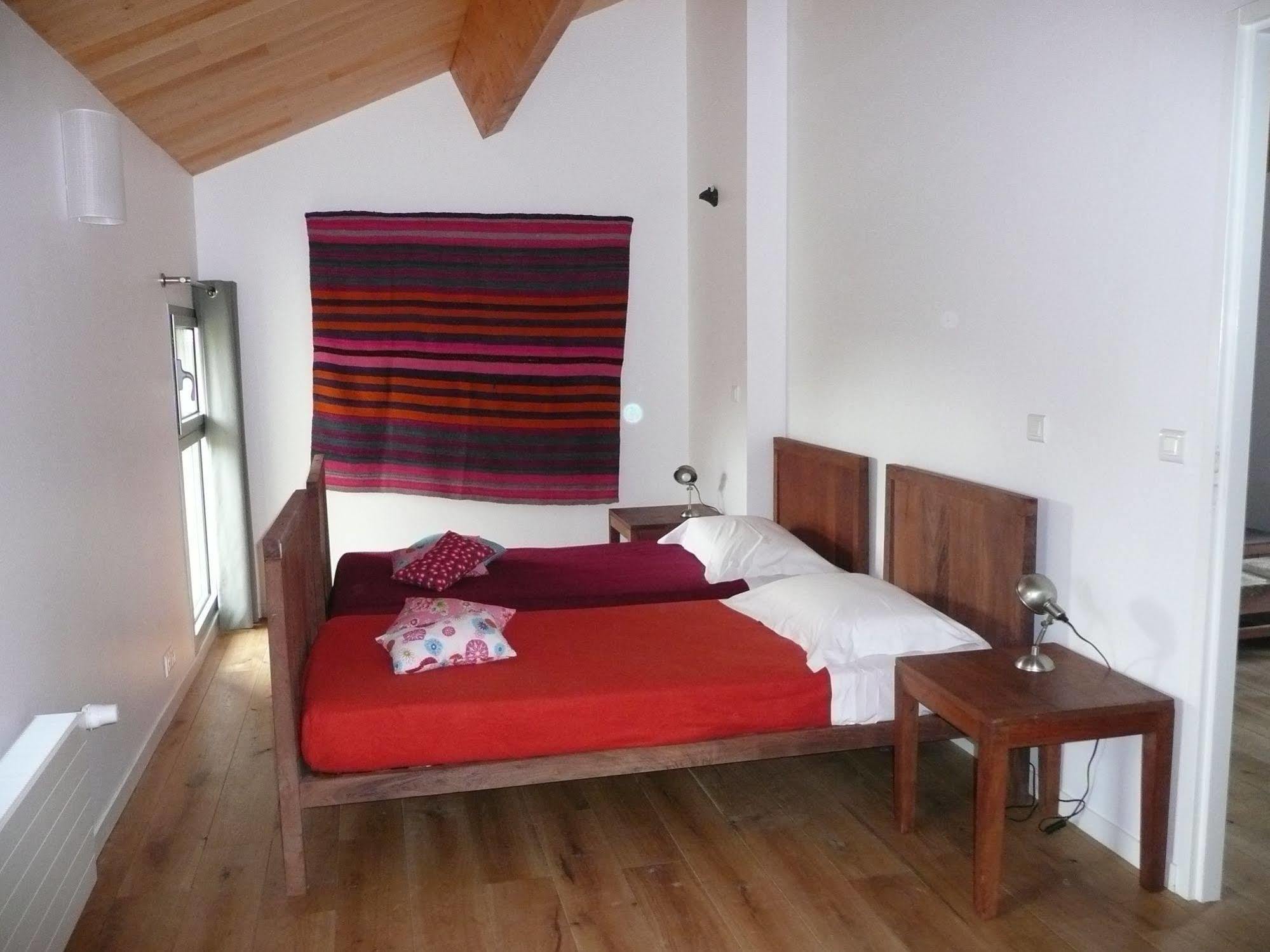 Domaine Du Normandoux, The Originals Relais Hotel Terce Bagian luar foto