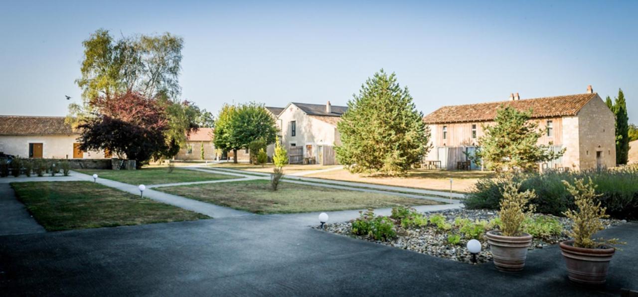 Domaine Du Normandoux, The Originals Relais Hotel Terce Bagian luar foto