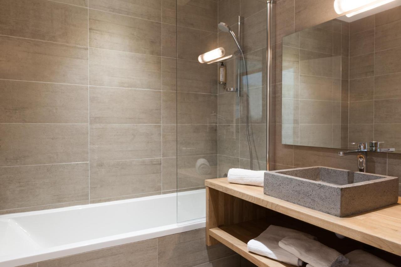 Domaine Du Normandoux, The Originals Relais Hotel Terce Bagian luar foto